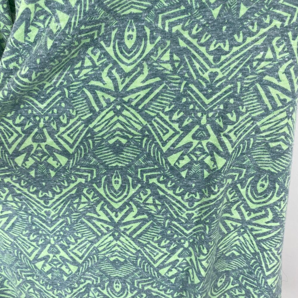 Lularoe Perfect T Blouse Green Gray Aztec Hi Low Swing Top Womens Sz Small - Picture 8 of 11